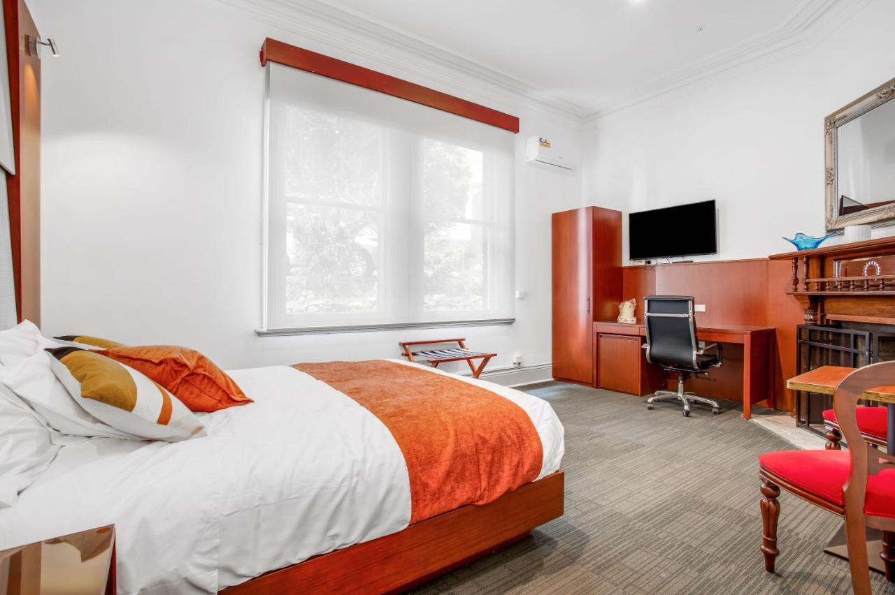 Hotel Oakleigh House Burnie Esterno foto