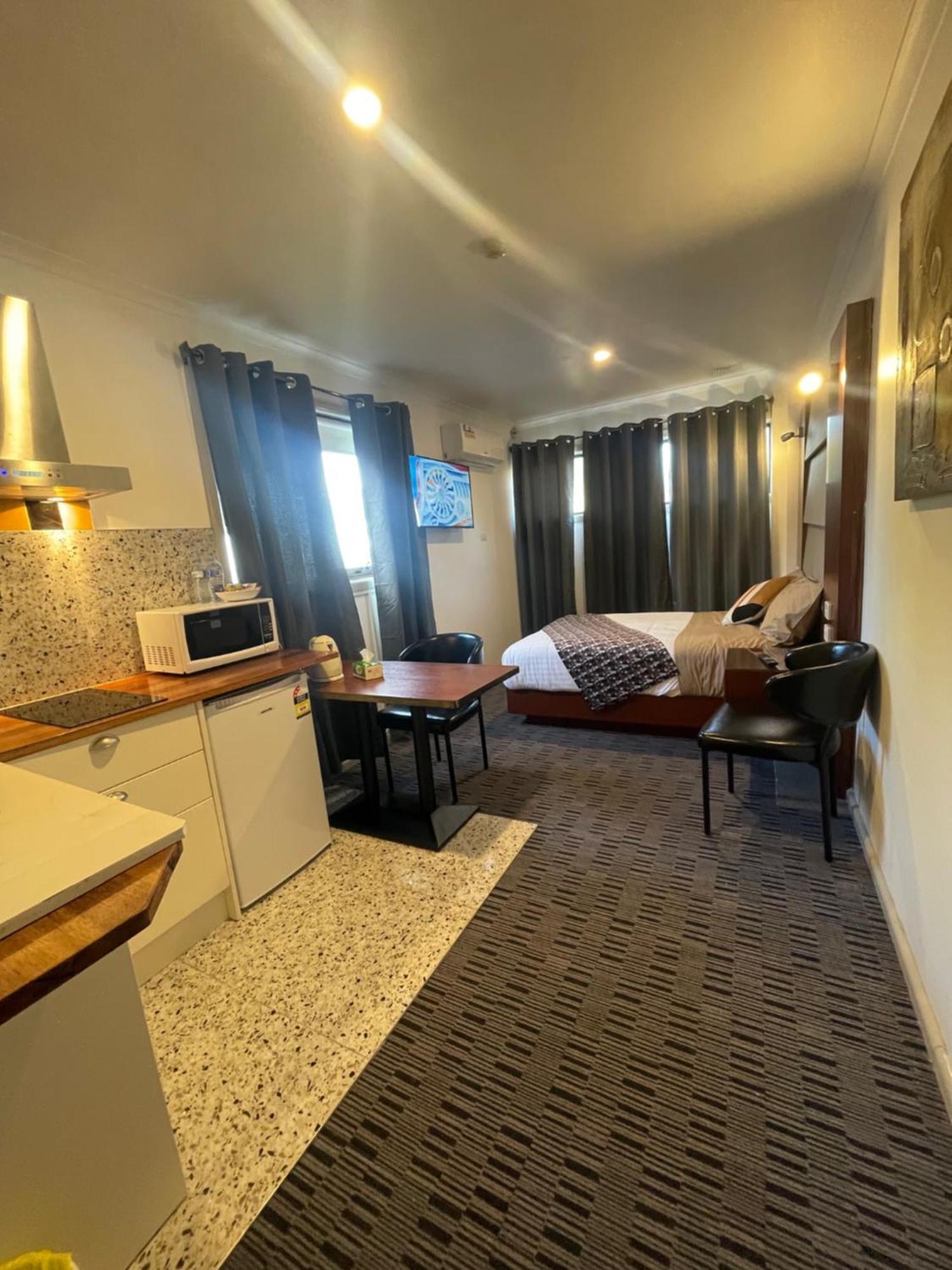 Hotel Oakleigh House Burnie Esterno foto